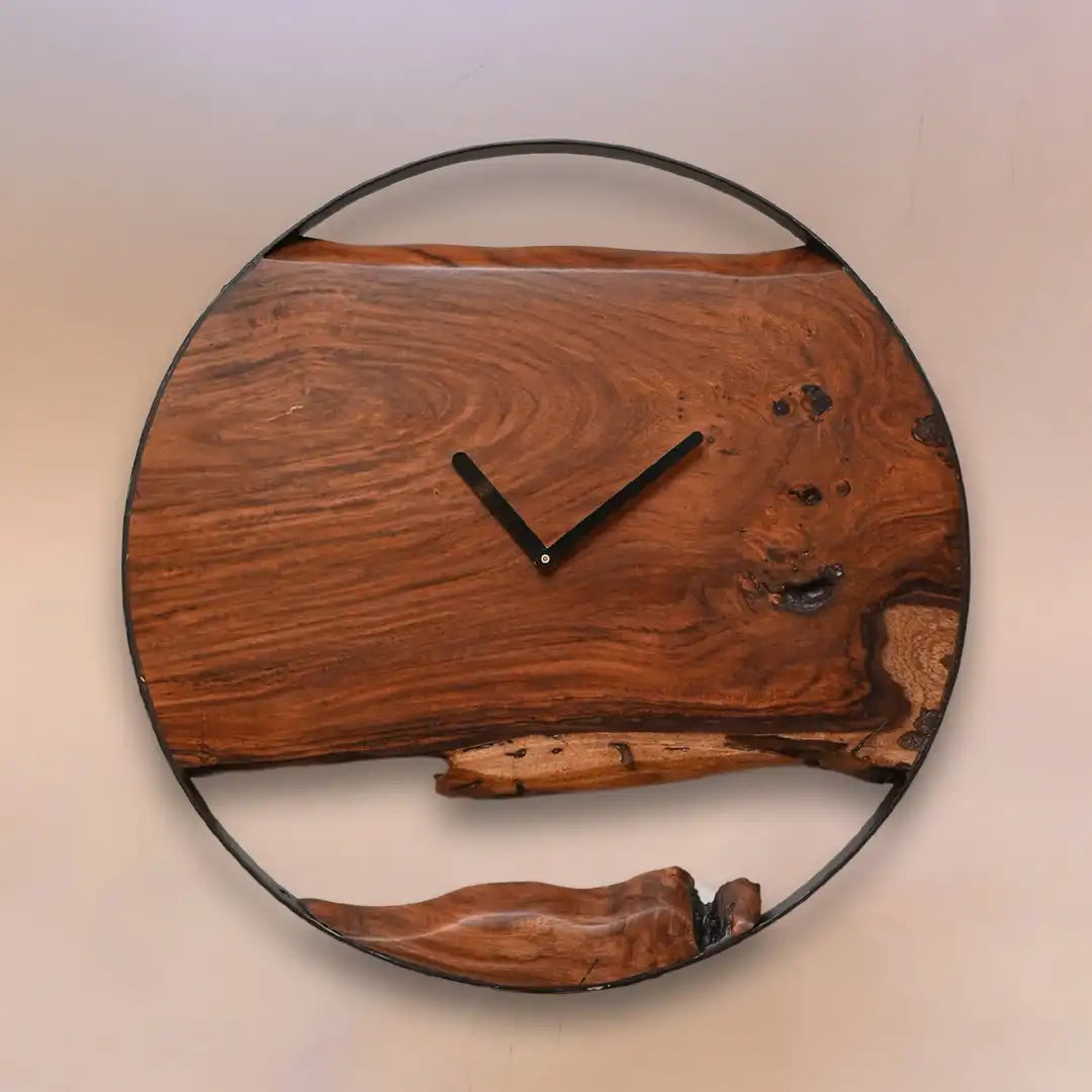 Flux Live Edge Clock